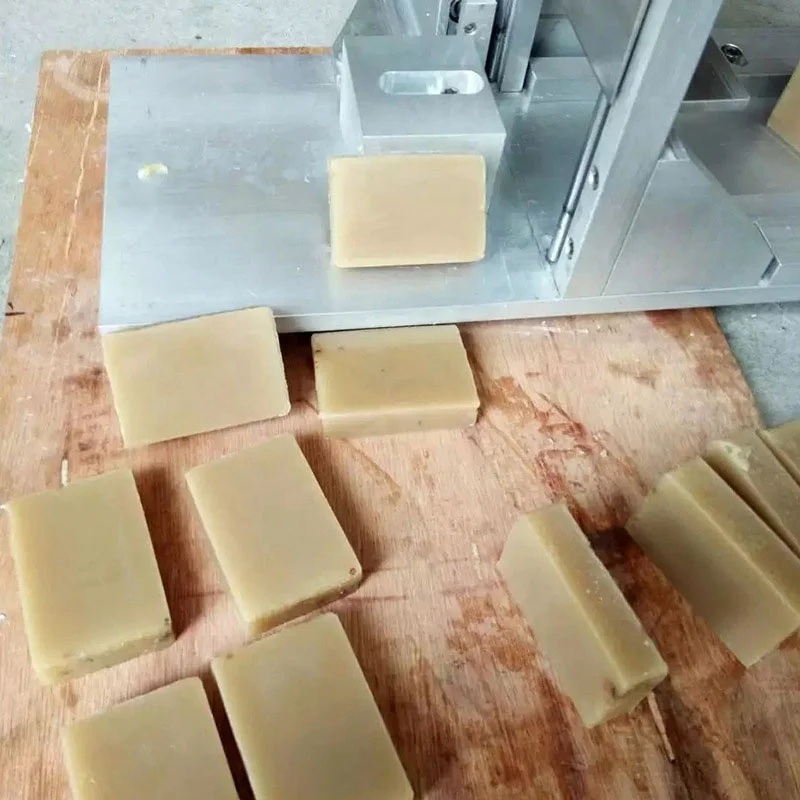 Soap Making Machine For Sale - # Tagliatelle manuali per sapone in
